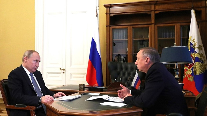 Беглов рассказал Путину о внедрении «Единой карты петербуржца»